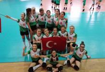 Midi Kızlarımızdan Güzel Başlangıç!